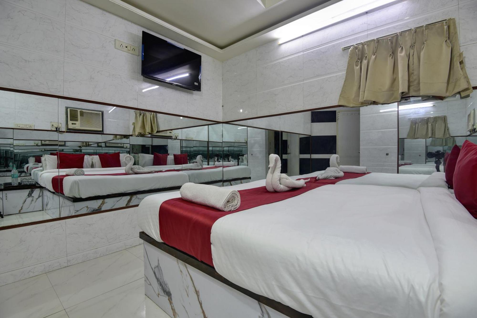 Sun Guest House มุมไบ ภายนอก รูปภาพ