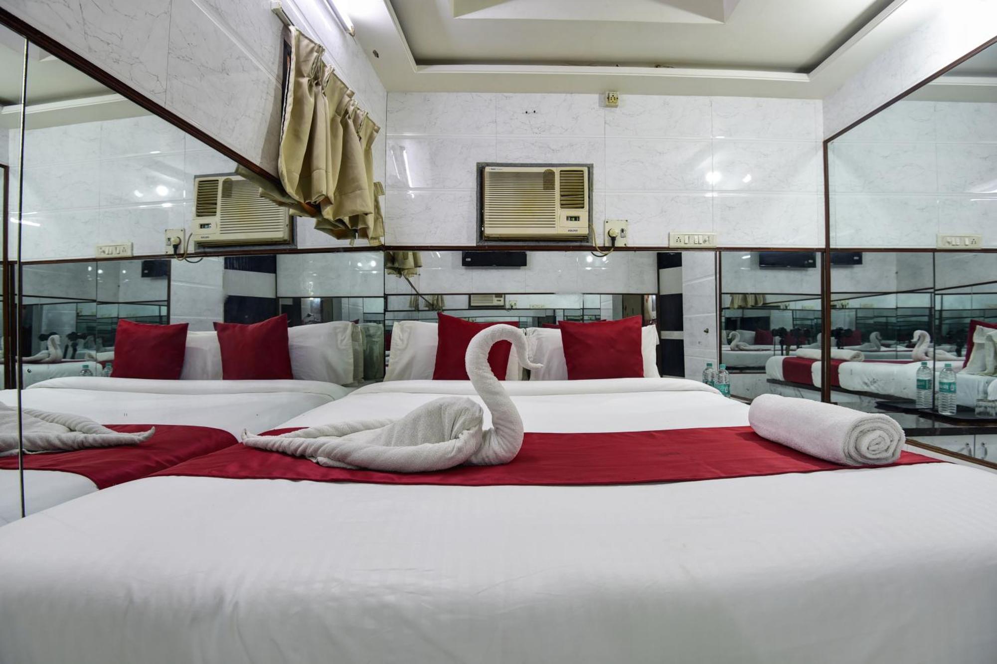 Sun Guest House มุมไบ ภายนอก รูปภาพ