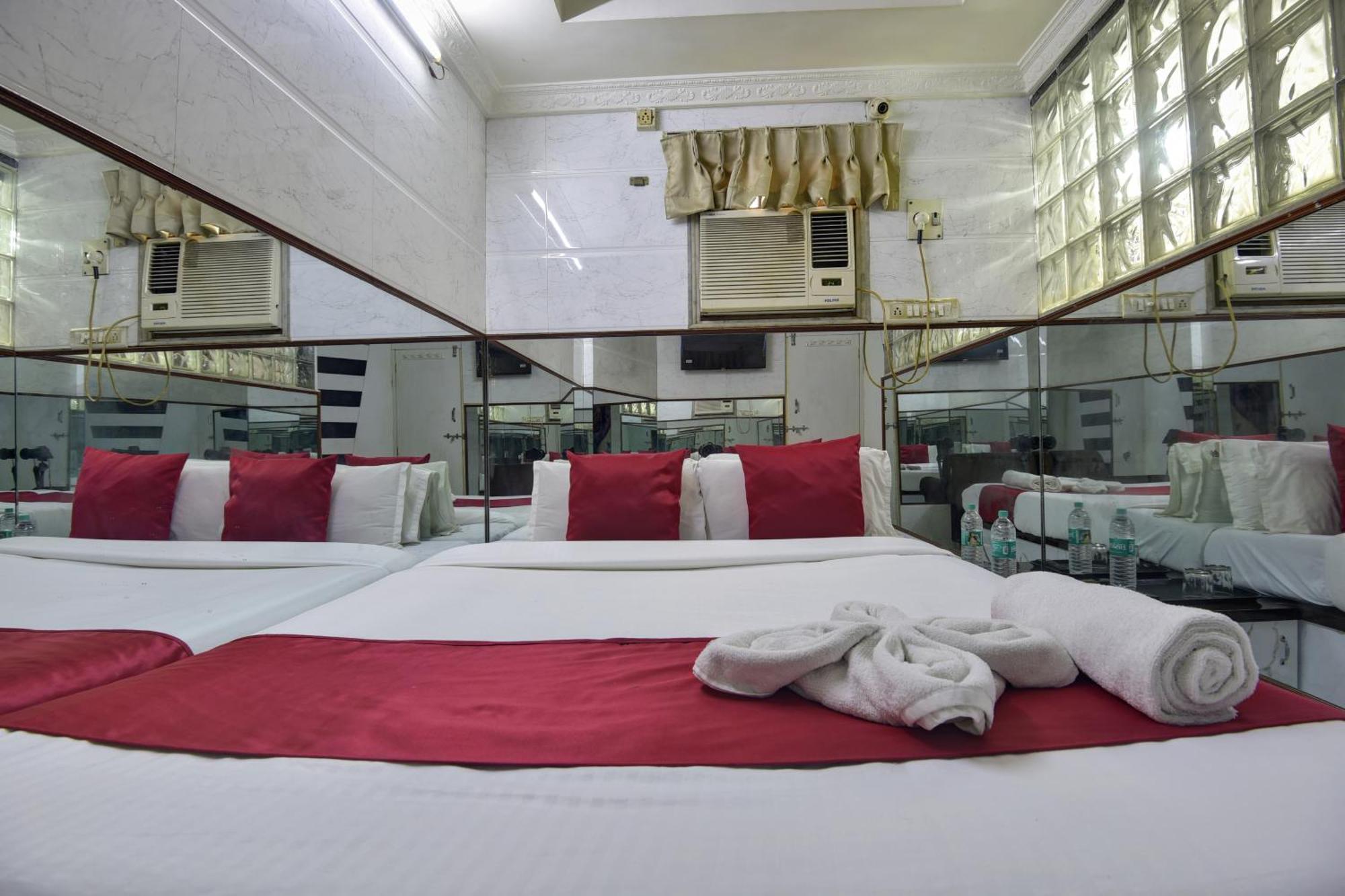 Sun Guest House มุมไบ ภายนอก รูปภาพ